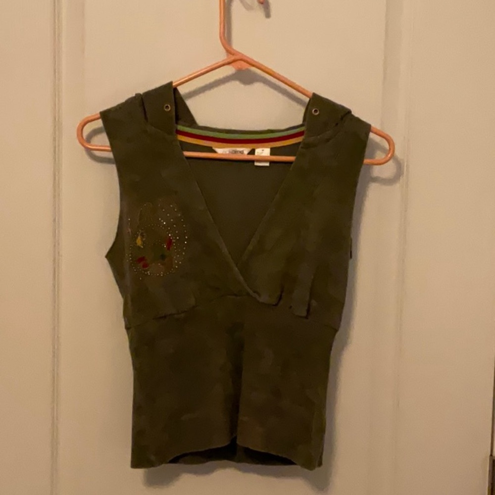 Ecko Red Cropped Sleeveless Sweatshirt Top